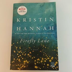 Firefly Lane by Kristin Hannah